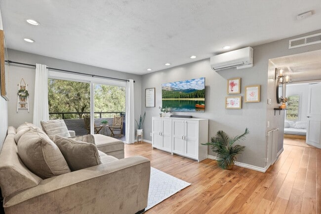 Photo - beautifully upgraded 2-bedroom, 1-bath condo in the highly desirable Bench Mark Villas Community