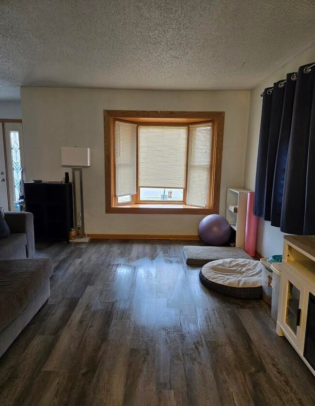 Photo - 17580 Ionia Path