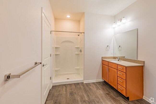 1Br, 1Ba, 703 Sqft