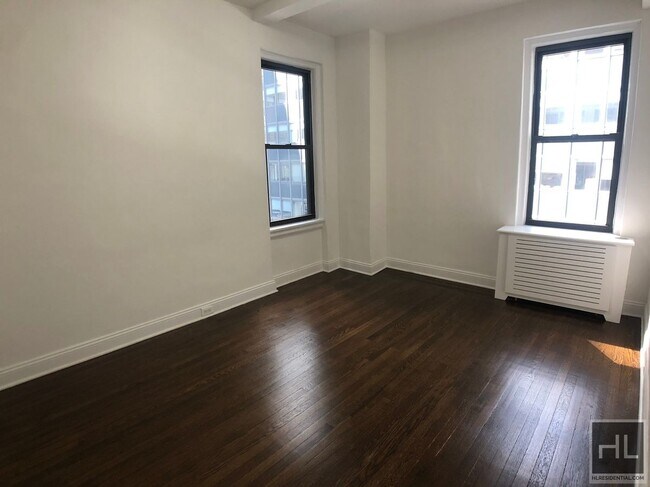 Photo - EAST 46 STREET Unit 8M