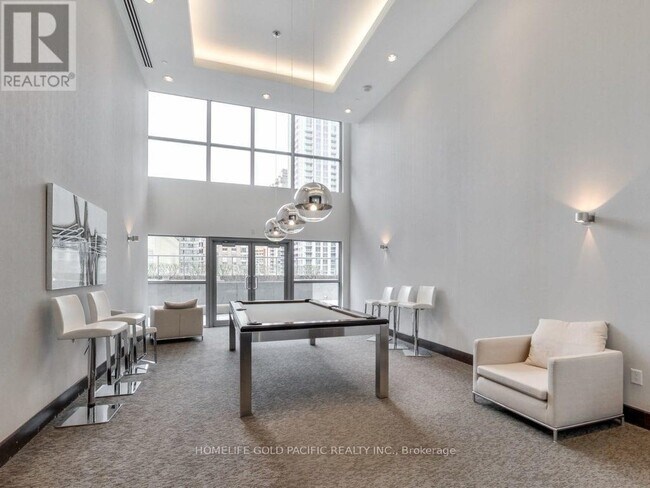 Photo - 386 Yonge St Unité 1716
