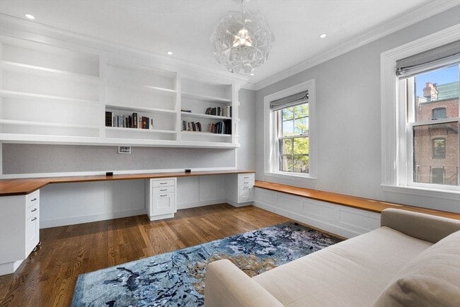 Photo - 321 Beacon St