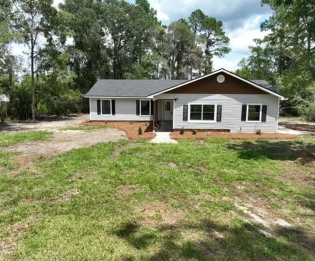 Building Photo - Beautiful 4BR 2BA home in Lakeland, GA