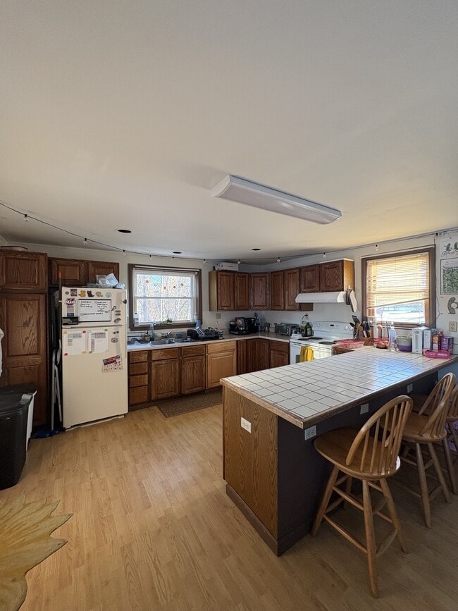 Photo - 204 Belchertown Rd