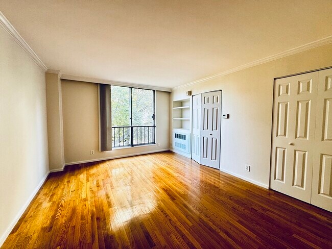 Photo - 99 Pond Ave Unit 400