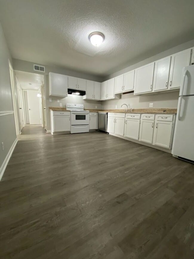 Quinn Court Apartments