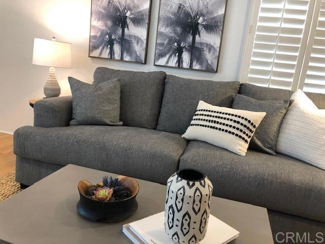 Photo - 2252 Etiwanda St