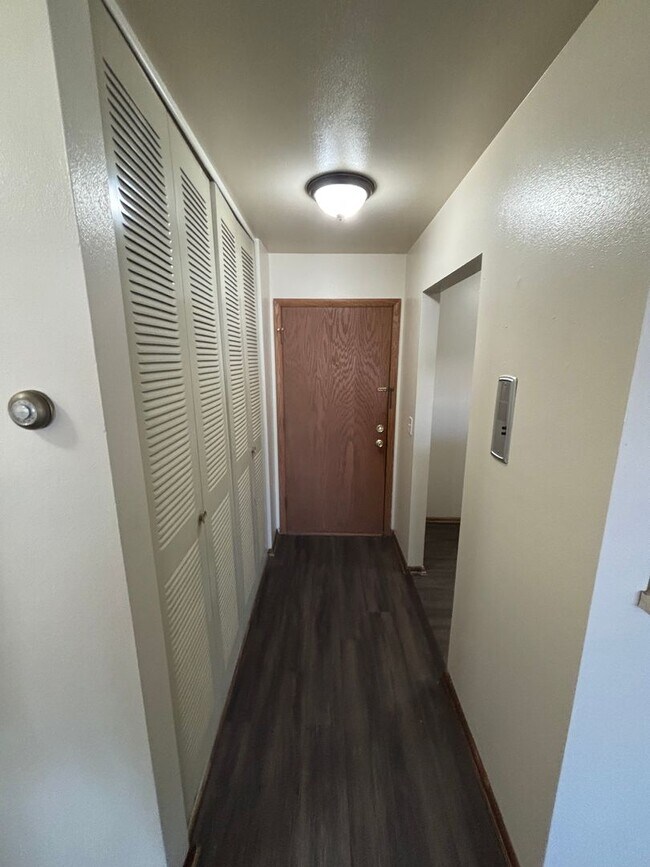 Photo - 5650 W Wahner Ave Unit 5650-216