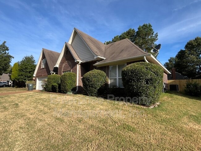 Photo - 9480 Grove Rd