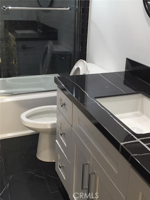 Photo - 5439 Agnes Ave