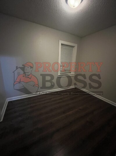 Photo - 1502 Broadway St