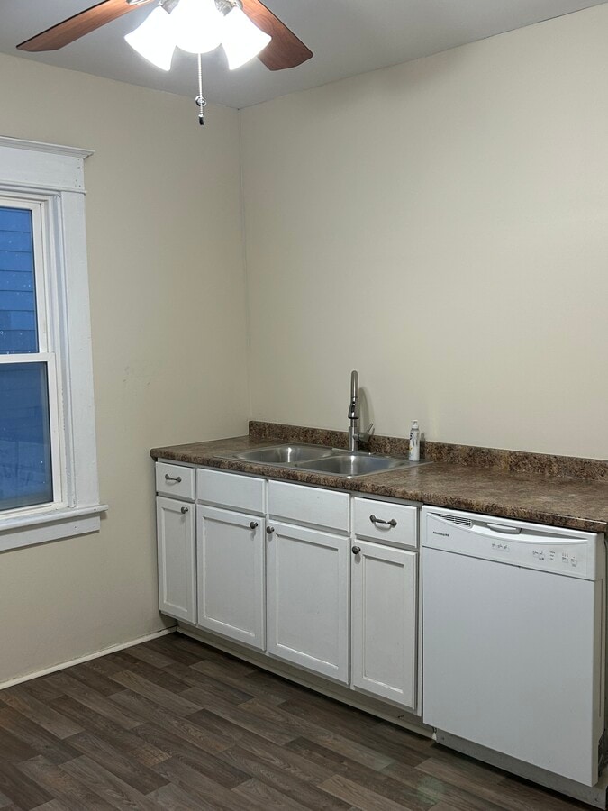 Photo - 15 Meriden St Unidad Lower