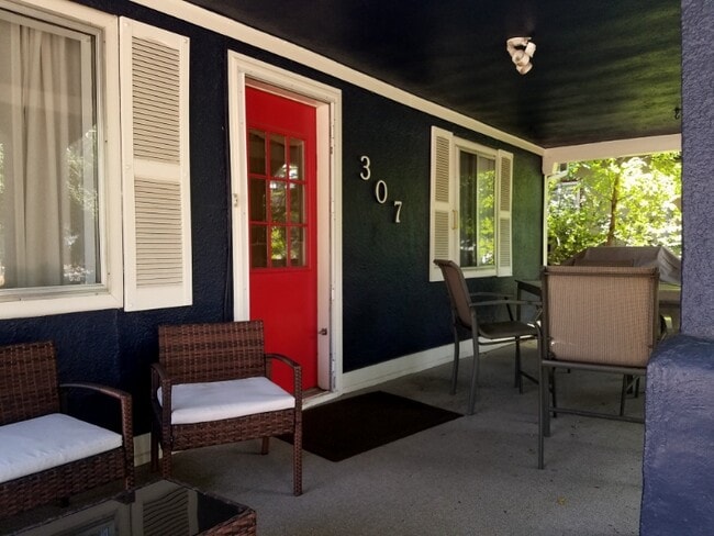 Photo - 307 Cheyenne Blvd