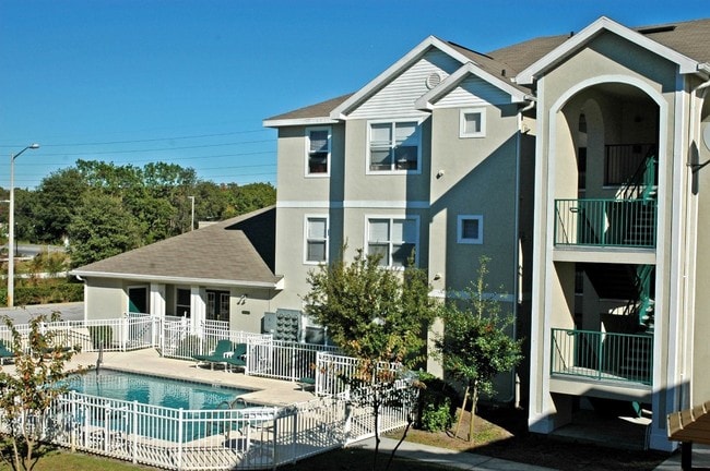 Photo - Oak Glen Apartments