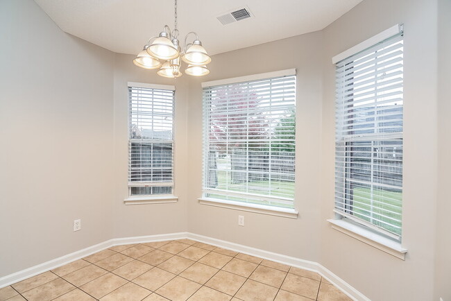 7076 Maple Grove Rd