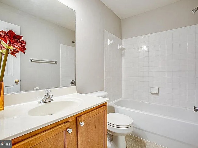 Photo - 4211 Normandy Ct