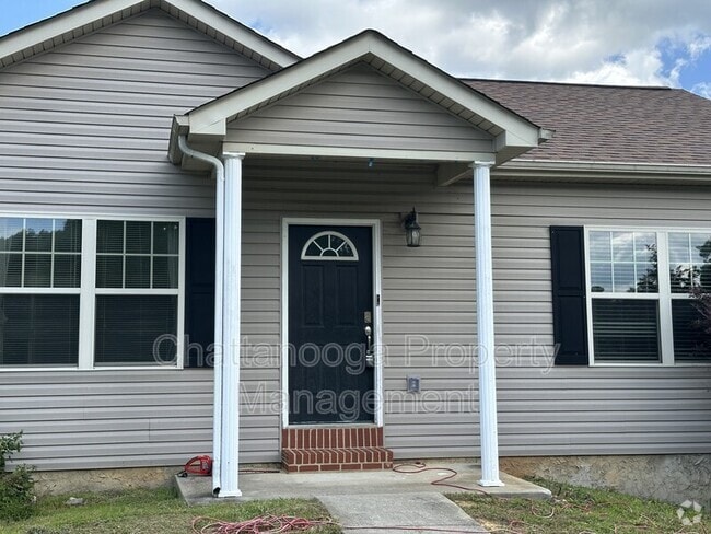 Building Photo - 9936 Falcon Crest Dr Rental