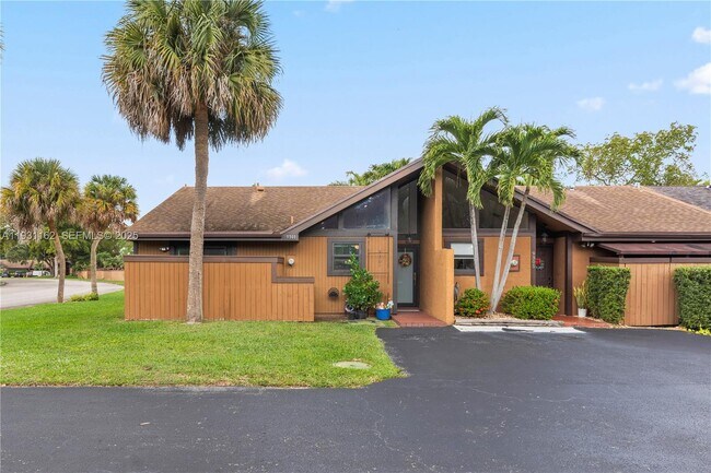 Photo - 9301 SW 130th St