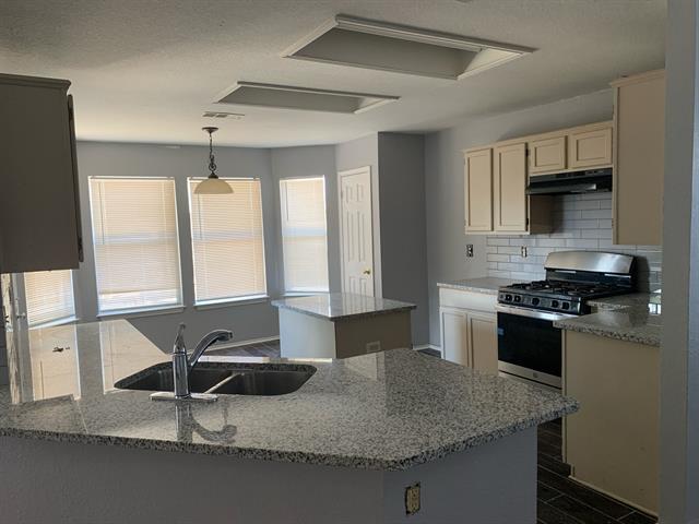 Photo - 2024 Austin Dr