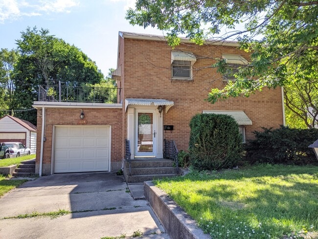 Photo - 1124 29th St House