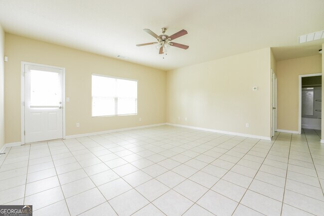 Photo - 85 Ashley Trace