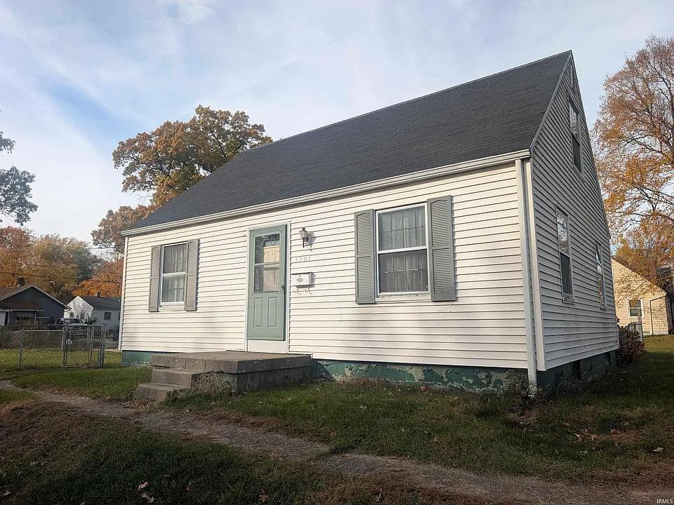 Photo - 1701 N Johnson St