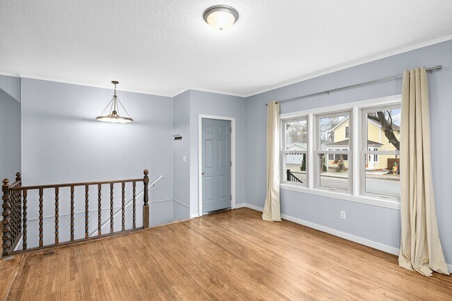 Photo - 810 4th St S Unidad 1