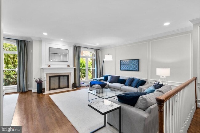 1532 Hampton Hill Cir