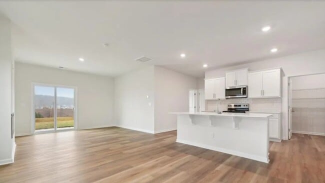 Photo - 8048 Plymouth Dr