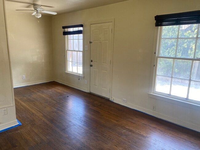 Building Photo - 5601 Winton St