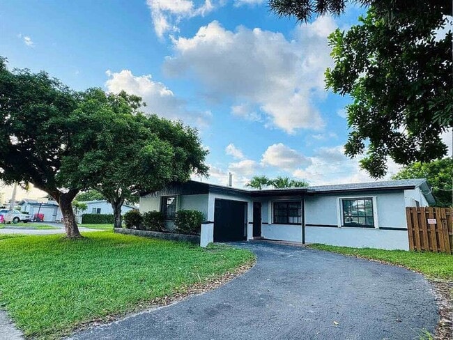 Photo - 9171 NW 26th St