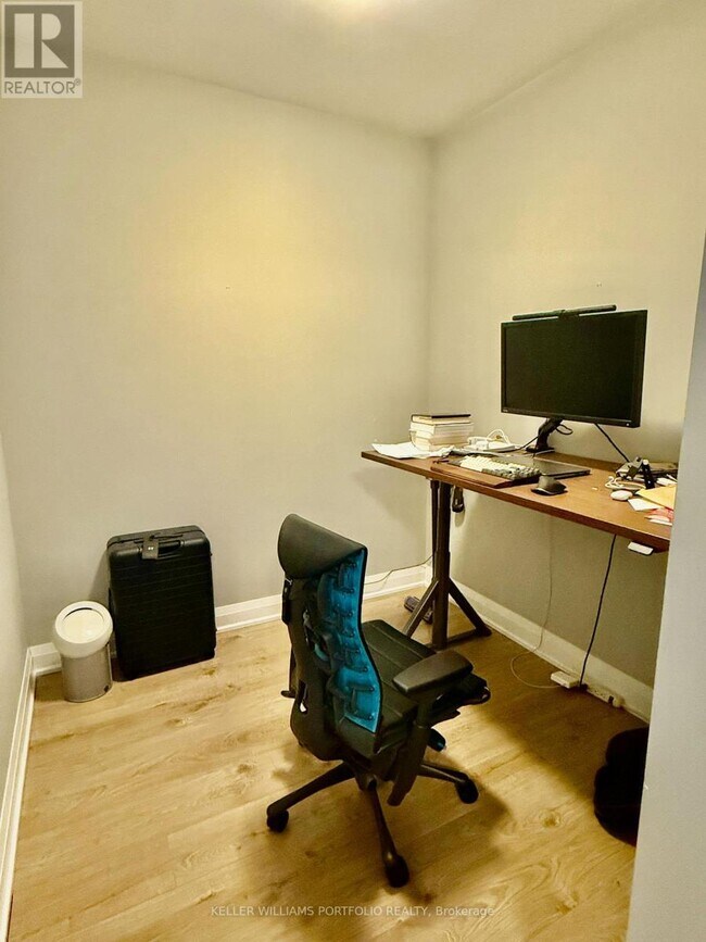 Photo - 36 Park Lawn Rd Unit 3902