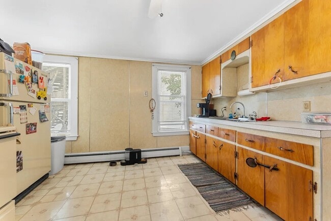Kitchen - 143 Northern Ave Unit 2