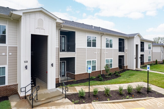 Building Photo - Overlook at Elkhorn Creek