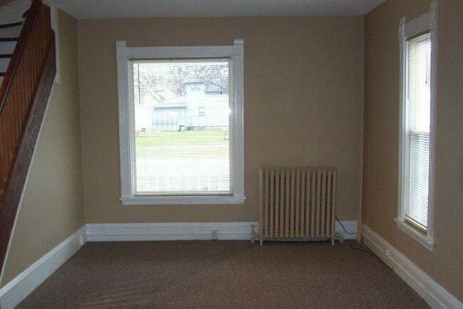 601 Walnut Street/417 6th Ave S