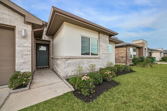 Photo - 3814 Sparkman Ln