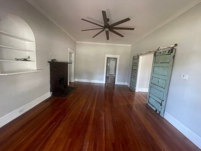 209 3rd Ave