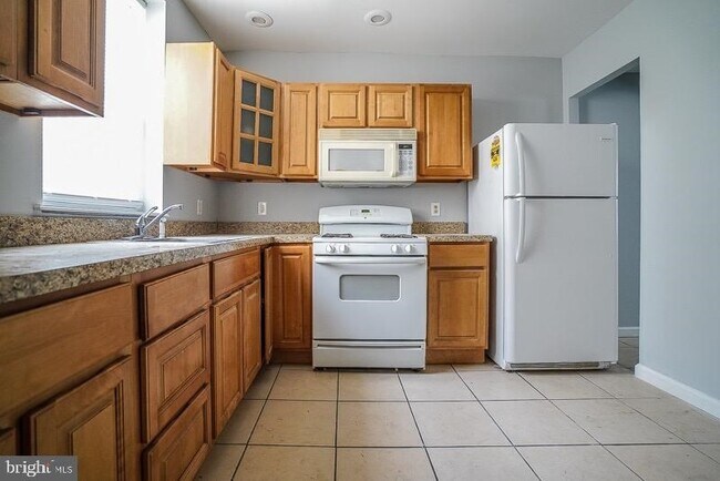 Photo - 2604 Amber St
