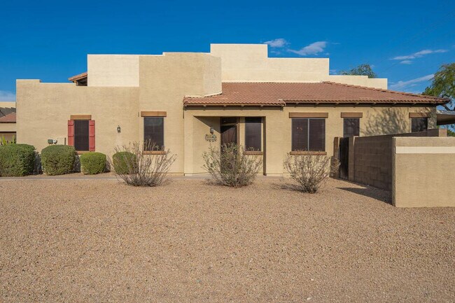 Photo - 3422 E University Dr Unidad ID1385955P