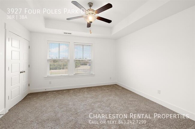 Photo - 3927 Four Poles Park Dr