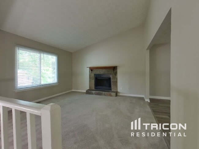 Photo - 2632 Winding Creek Dr