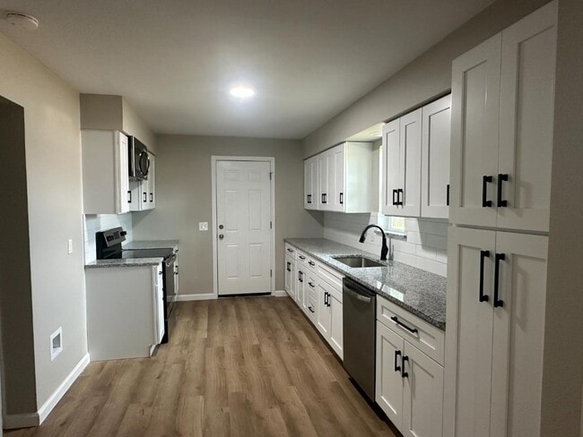 Photo - 106 E Florida Ave