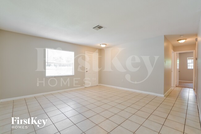 Photo - 928 N Rossiter St