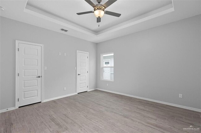 Photo - 2104 Redbud Ln Unidad 1