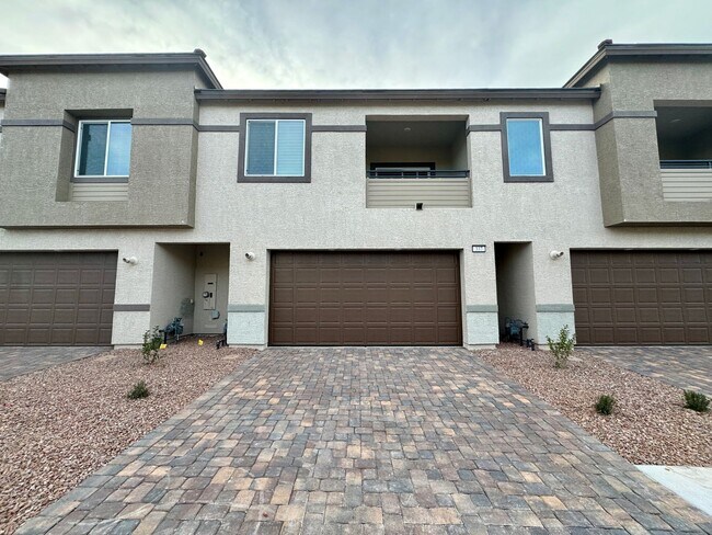 Photo - Gorgeous Upgraded Home in Henderson – 3 Be...