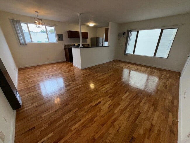 Photo - 8120 Norton Ave Unit 7