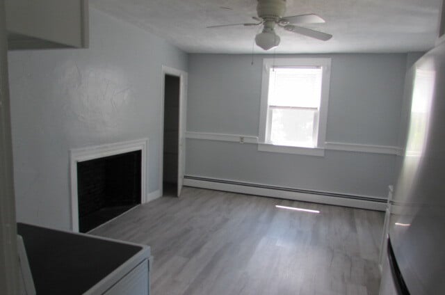 Photo - 316 Main St Unidad B