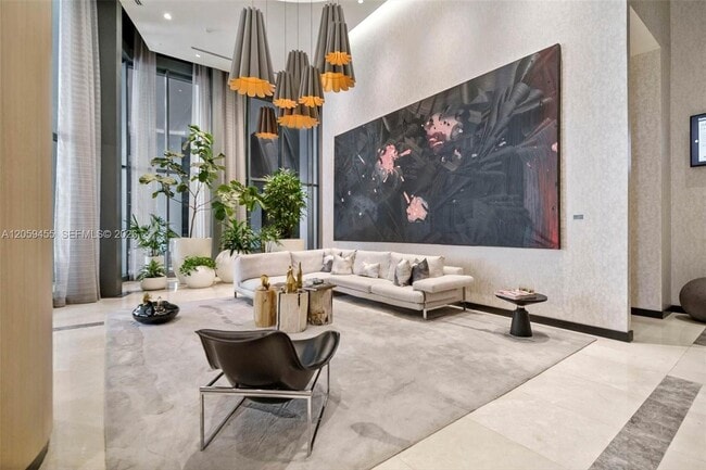 Photo - 45 SW 9th St Unidad 1401