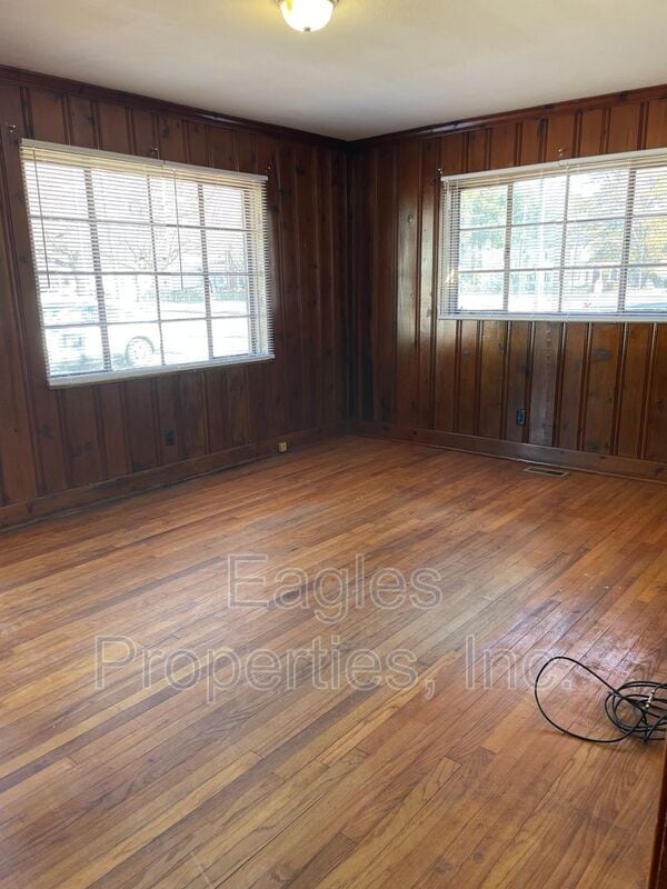 Photo - 1112 Beech St