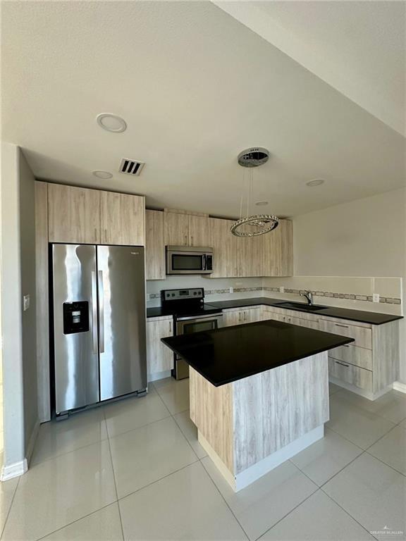 Photo - 15 Wolverine St Unit 3